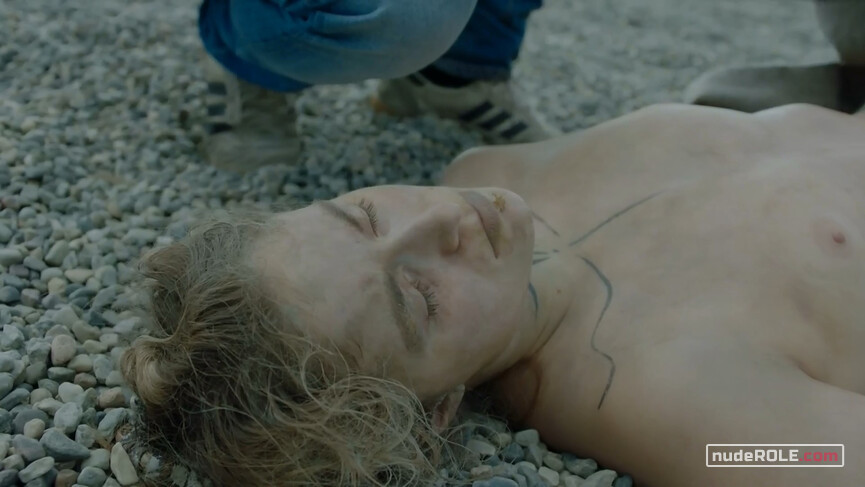 2. Alfhildr Enginsdottir nude, Urd nude – Beforeigners s01e01-04 (2019)