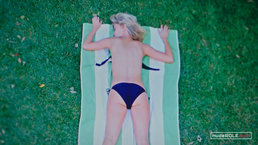 13. Rachel sexy, Corrine sexy, Mary sexy – The Drone (2019)