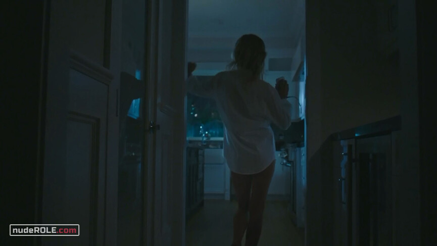 14. Rachel sexy, Corrine sexy, Mary sexy – The Drone (2019)