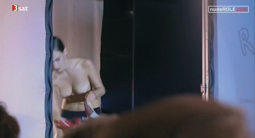4. Nico nude, Wanda nude – Snow White (2005)
