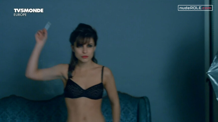 3. Marie Voisin nude, Escort Girl nude – La Source s01e02-03 (2013)
