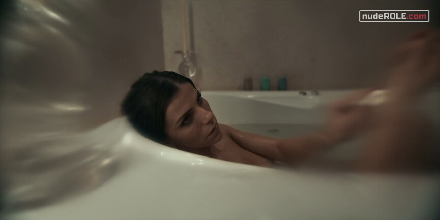 12. Brenda Castilla nude – Dark Desire s01e01-04, e09 (2020)