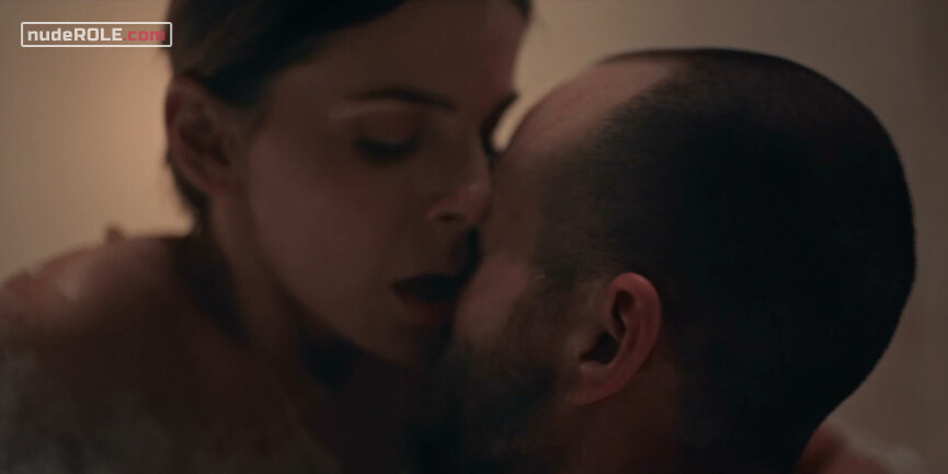 8. Brenda Castilla nude – Dark Desire s01e01-04, e09 (2020)