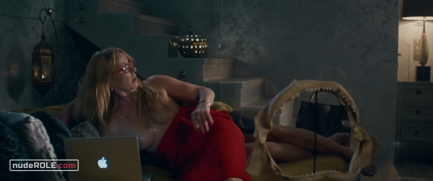 5. SOLIS Director nude – Scumbag (2020)