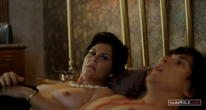 13. Mónica nude, Elena nude – The Prince (2019)