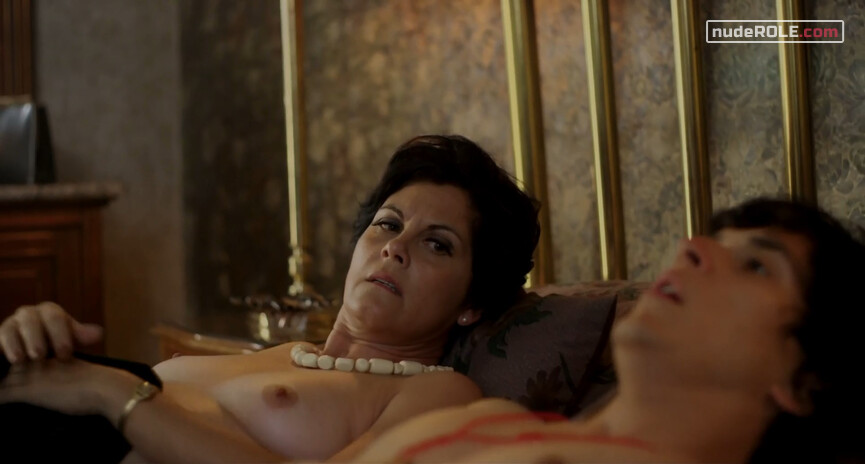 13. Mónica nude, Elena nude – The Prince (2019)