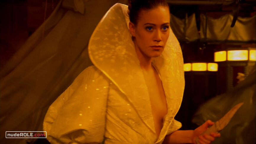 1. Alia Atreides sexy, Ghanima Atreides sexy – Frank Herbert's Children of Dune (2003)