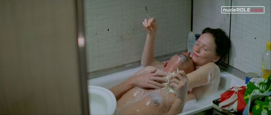 4. Dasha nude – Something Like Happiness (2005)