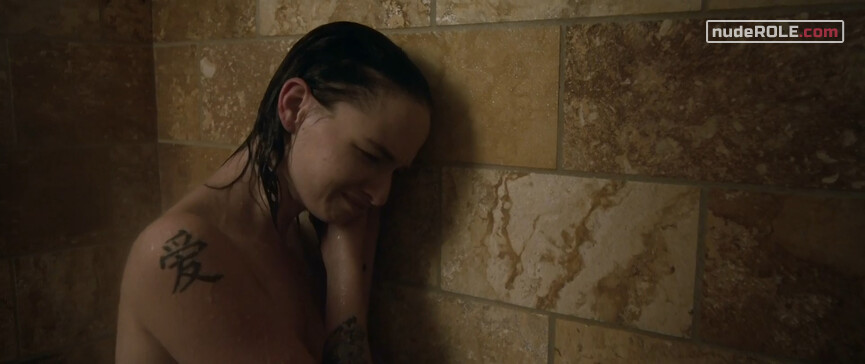 3. Casey nude – Baggage (2016)