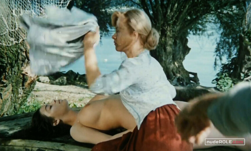 6. Anada nude – Adrift (1971)