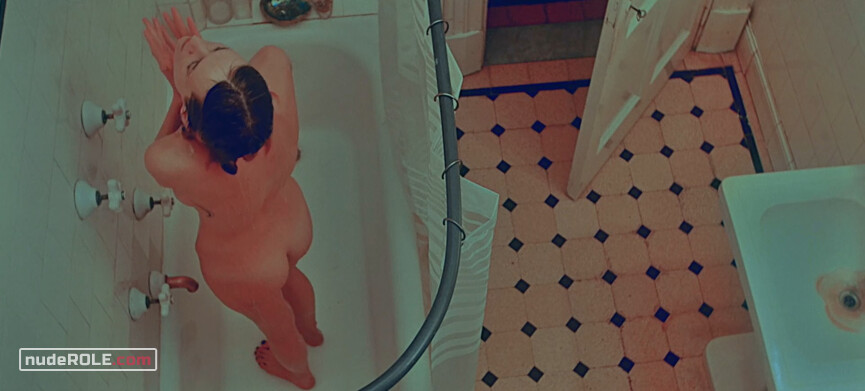 2. Giovane Spettatrice nude, Danzatrice nude, Antonella sexy – Abrakadabra (2018)