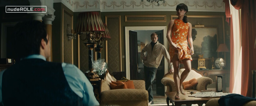 4. Gaby Teller sexy – The Man from U.N.C.L.E. (2015)