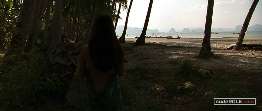 3. Beth Eastern nude – Return to Paradise (1998)