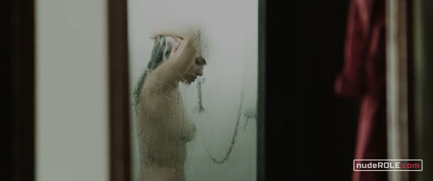 1. Rita nude, Blanca nude – Agua dos porcos (2020)