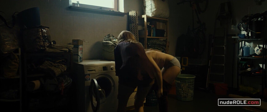 2. Kowalska nude, Ewa Nowak sexy – Eastern (2019)