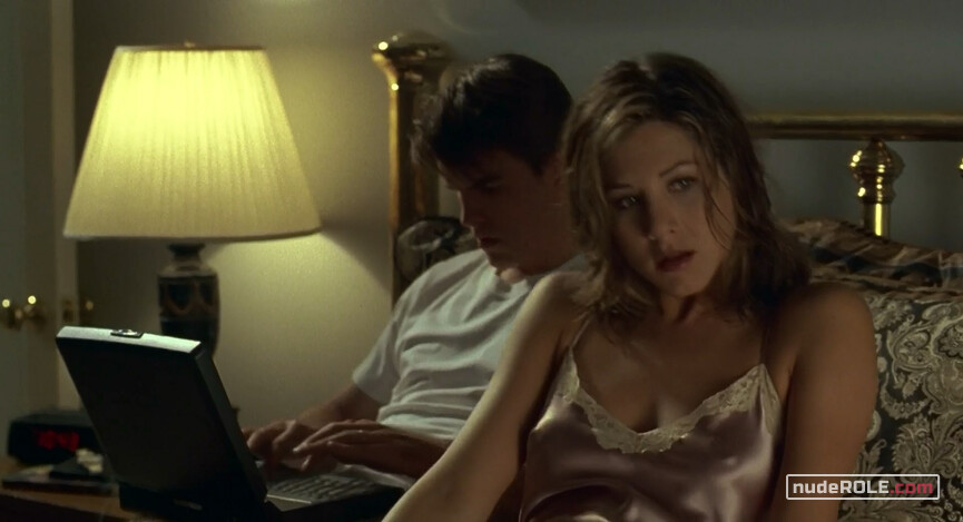18. Renee Donati Fitzpatrick sexy, Hope sexy – She's the One (1996)
