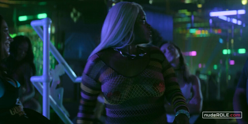 4. Dancer nude – Teenage Bounty Hunters s01e05 (2020)