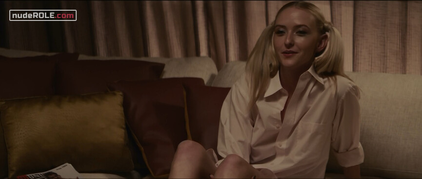 2. Megan nude, Joss nude – Big Dogs s01e06 (2020)