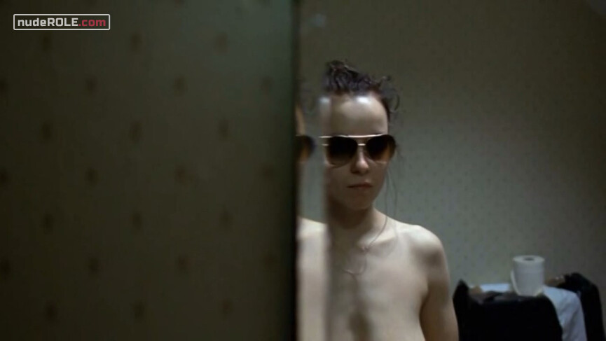 10. Morvern Callar nude, Lanna Phimister nude – Morvern Callar (2002)