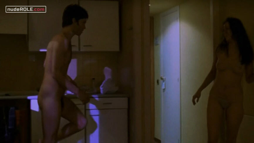 13. Morvern Callar nude, Lanna Phimister nude – Morvern Callar (2002)