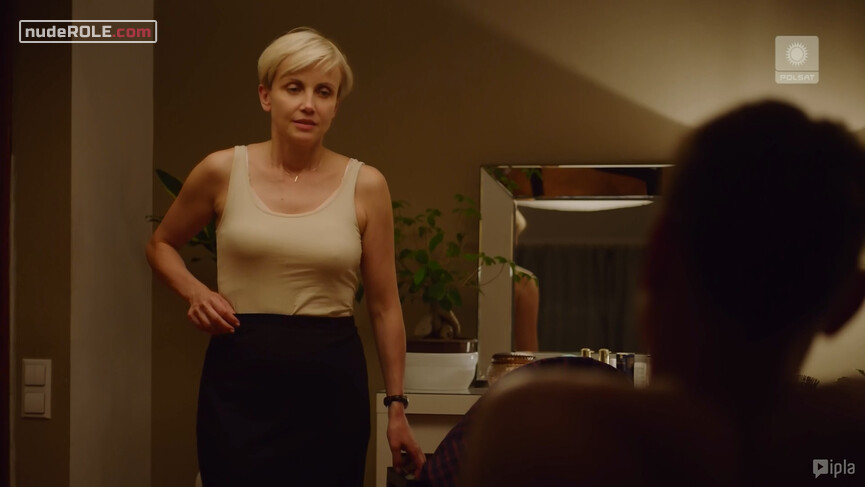 17. NA nude, Marta sexy, Ada Michalska sexy – Zawsze warto s01e01 (2019)
