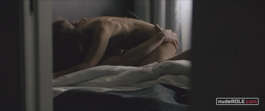 1. Sofia nude, Lena nude – Vultures (2018)