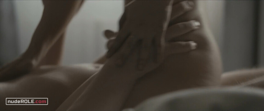 6. Sofia nude, Lena nude – Vultures (2018)