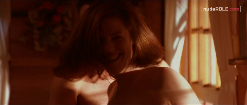 22. Peggy Blane nude, Sandra Dunmore sexy – Goodbye Lover (1998)