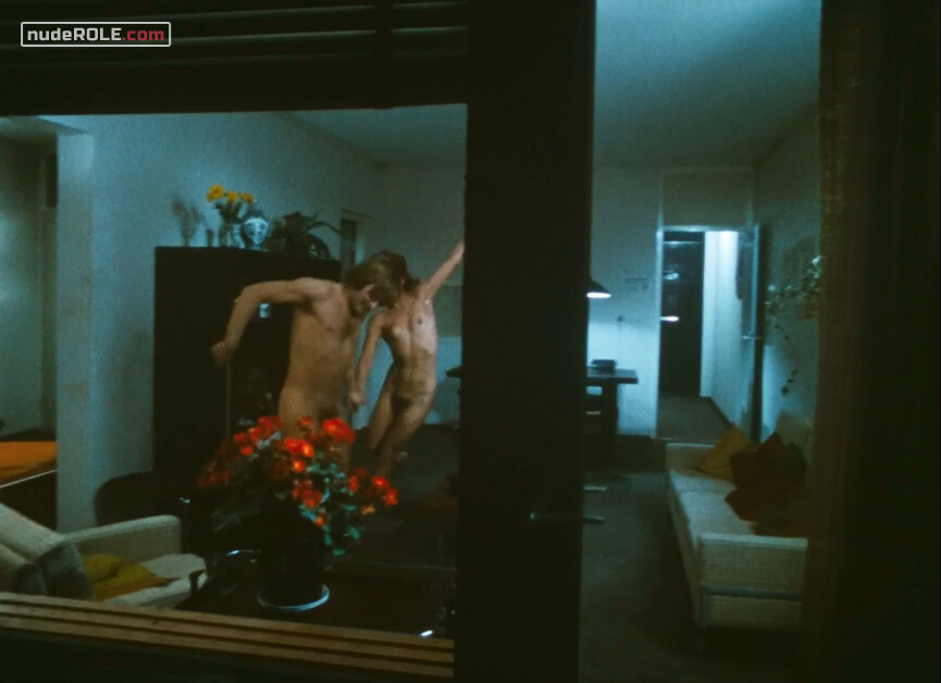 2. Marianne nude, Julia nude, Elly nude – Blue Movie (1971)