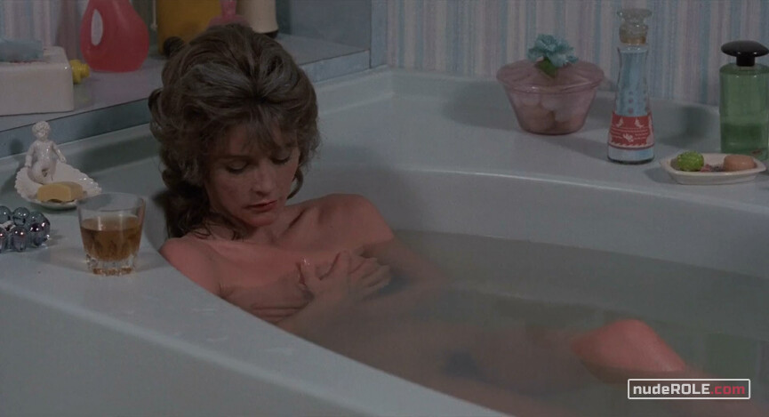 1. Nora Hayes nude, Marcia Curtis nude – The Reincarnation of Peter Proud (1975)