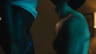 Josie nude, Vicky sexy – Jett s01e06 (2019)