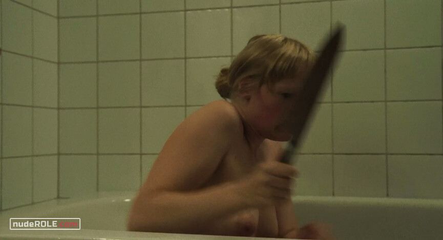 10. Gina Moen nude, Ida nude, Camilla nude – All Must Die (2019)
