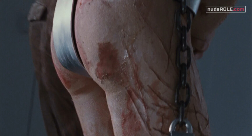 12. Anna nude, La Suppliciée nude – Martyrs (2008)