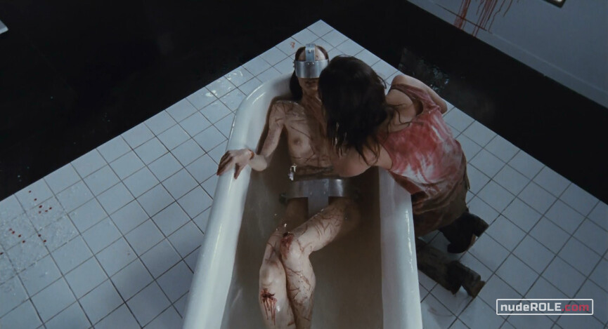 14. Anna nude, La Suppliciée nude – Martyrs (2008)