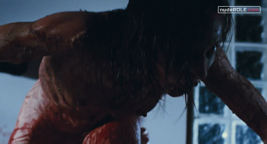 6. Anna nude, La Suppliciée nude – Martyrs (2008)