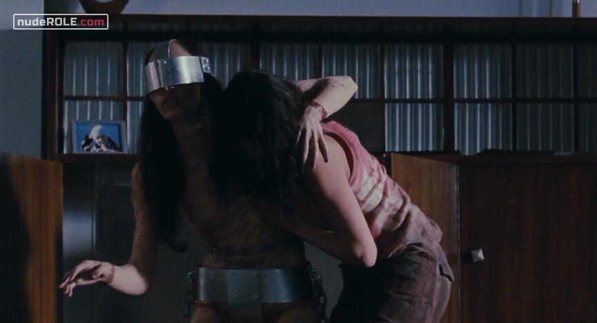 9. Anna nude, La Suppliciée nude – Martyrs (2008)