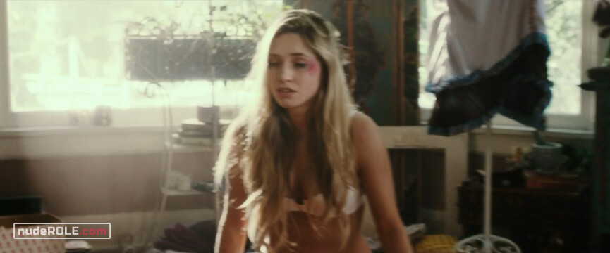 8. Martha Popkin nude, Tracy Bingham sexy – All Cheerleaders Die (2013)