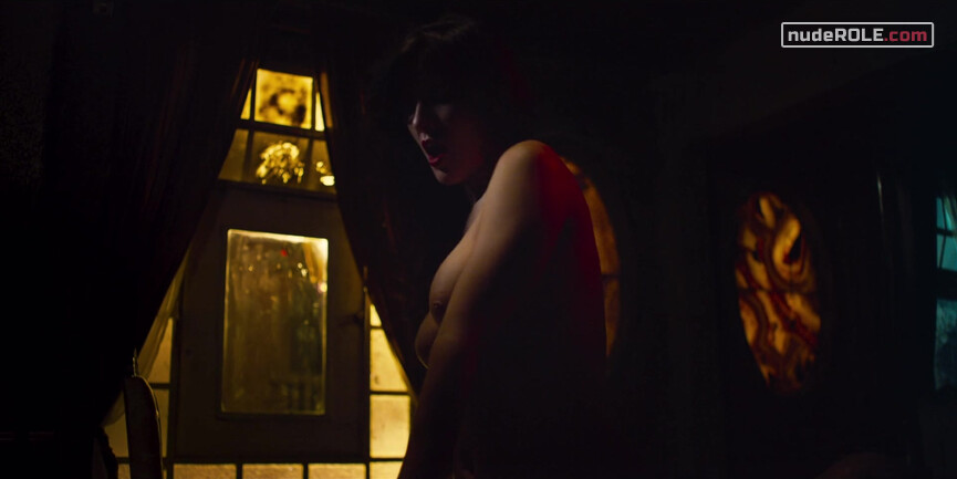 2. Rubí nude – Dark Forces (2020)