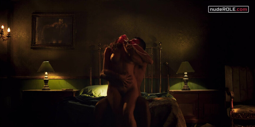 6. Rubí nude – Dark Forces (2020)