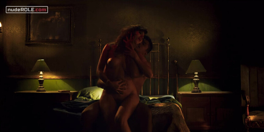 7. Rubí nude – Dark Forces (2020)