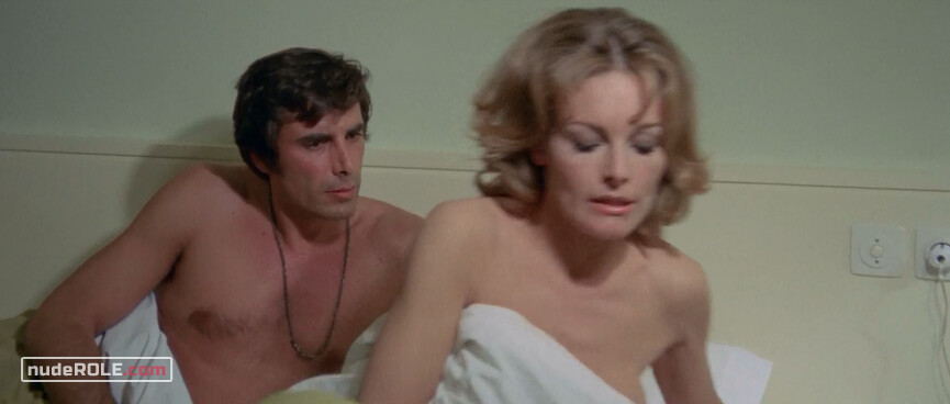 6. Cléo Dupont nude, Lara Florakis sexy – The Case of the Scorpion's Tail (1971)