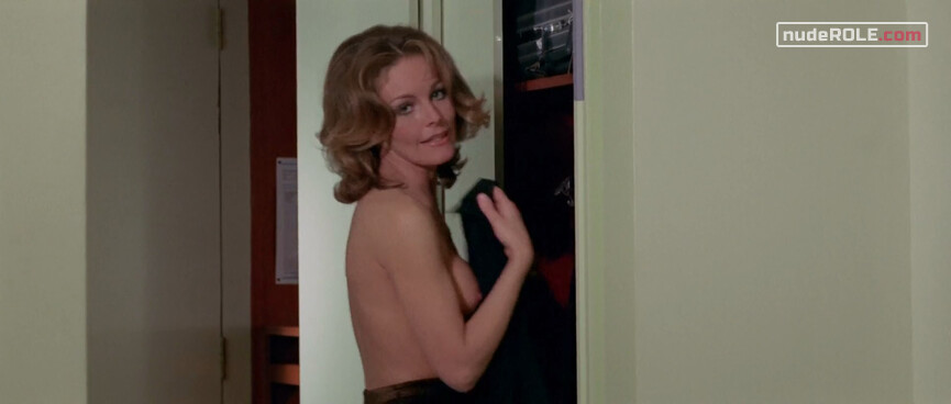 7. Cléo Dupont nude, Lara Florakis sexy – The Case of the Scorpion's Tail (1971)