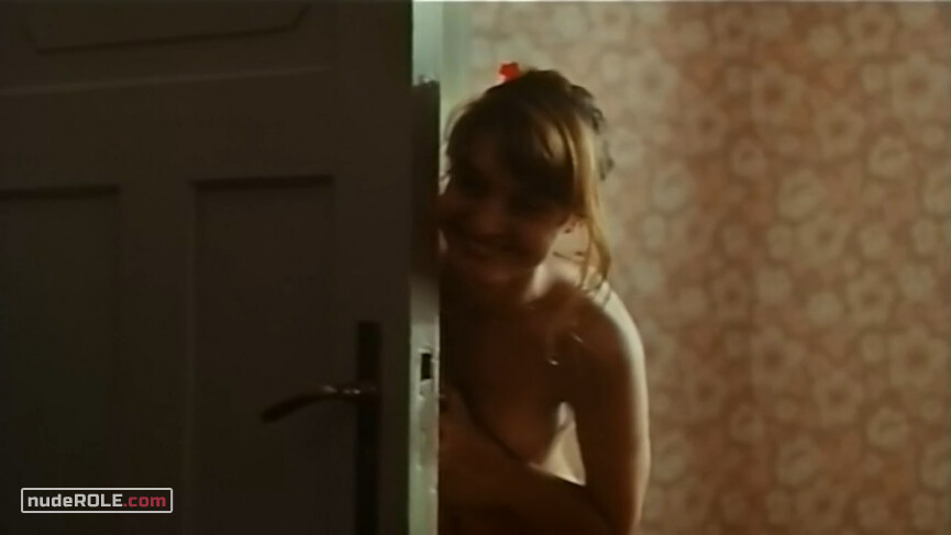 10. Clara nude, Olimpia nude – The Sandman (1993)