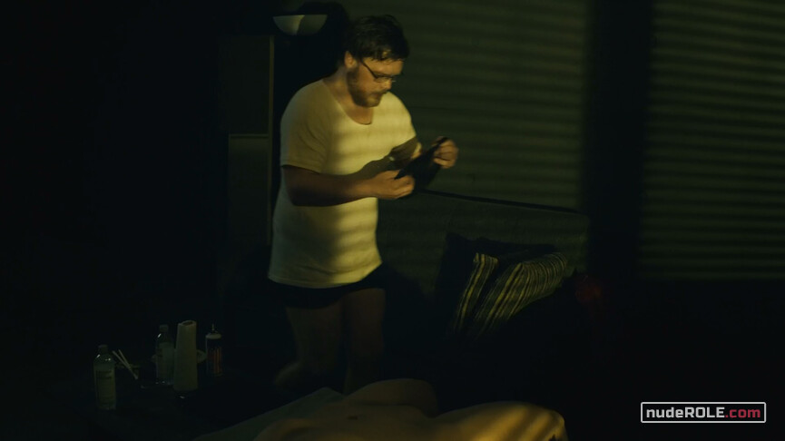 16. Klara Koslowski nude, Kylie nude – A Young Man With High Potential (2018)