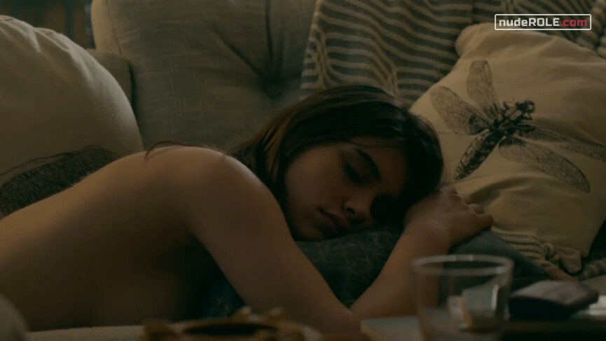 15. Veronica Rosenthal nude – La fragilidad de los cuerpos s01 (2017)