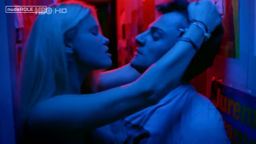 2. Paula nude – Preamar s01 (2012)