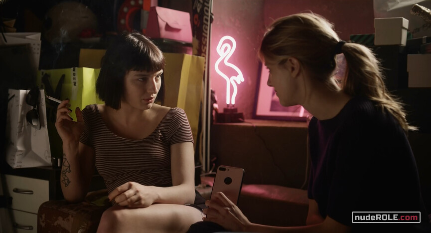12. Chiara sexy, Ludovica sexy, Camilla sexy – Baby s02e01-06 (2019)