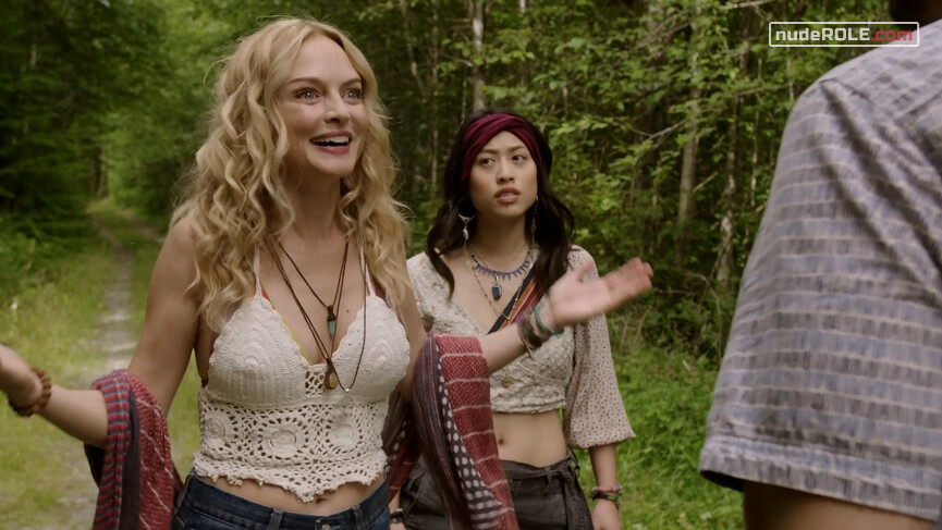 5. Hannah sexy – Get Shorty s03e07 (2019)