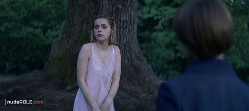 24. Sabrina Spellman sexy – Chilling Adventures of Sabrina s01 (2018)