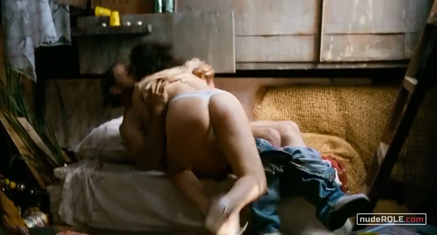 4. Liana nude – Europolis (2010)